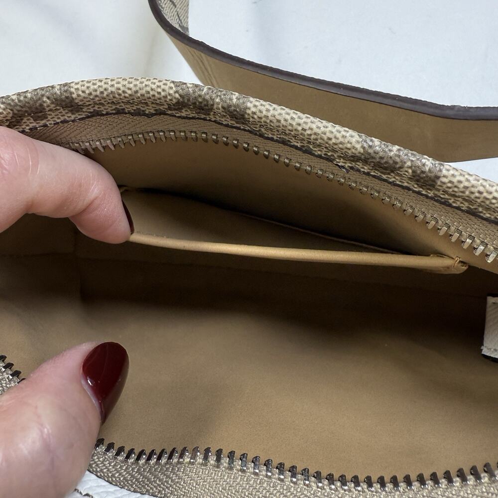 Michael Kors Signature Belt Bag White Stripe‎ Adjustable Strap MK Logo Beige - Picture 7 of 9